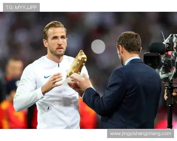 法甲年度金靴奖争夺战及历年获奖球员