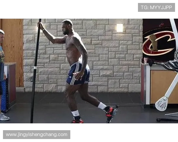 坐骨神经痛康复中詹姆斯自律戒酒的决心与坚持