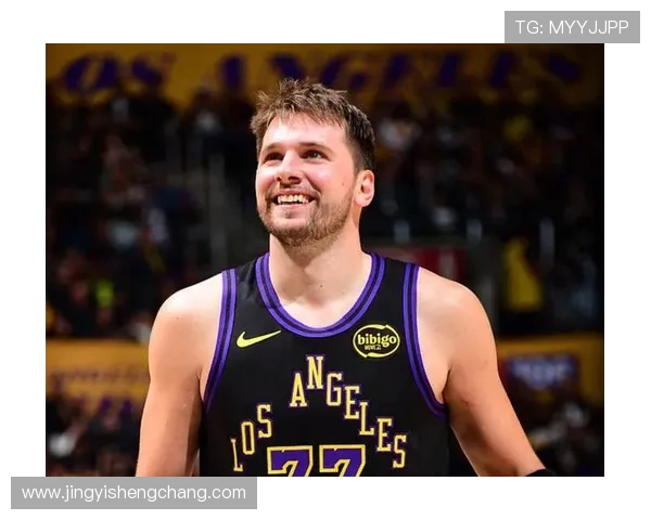 快船缺少明星球员东契奇轻松对抗邓恩展现实力